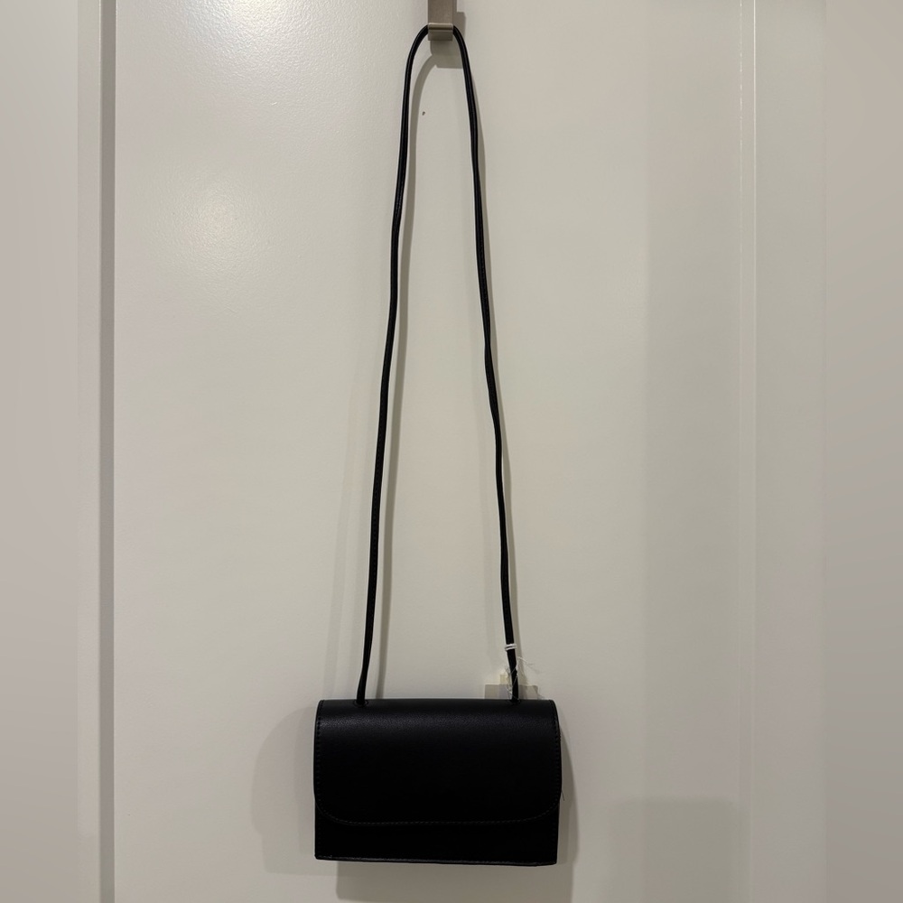 Maura Crossbody Bag - Urban Outfitters